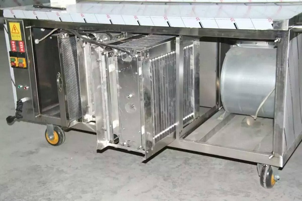油煙凈化器.jpg 油煙凈化器.jpg