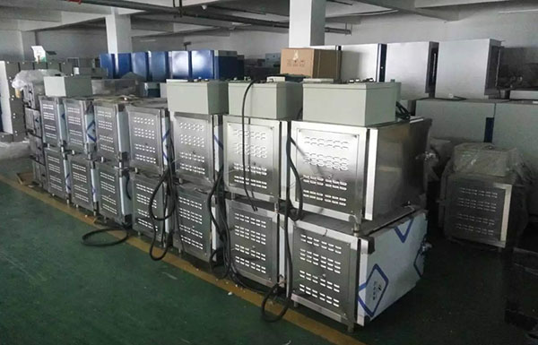 電烤魚爐.jpg 電烤魚爐.jpg